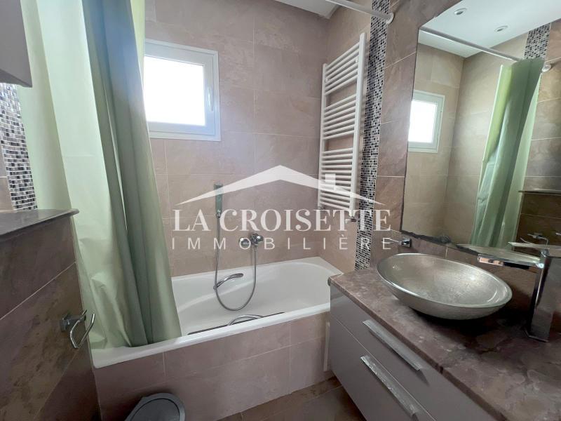 Duplex S+3 avec terrasse à La Marsa